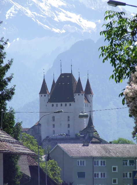 Interlaken 00.JPG - Interlaken Ghosthouse